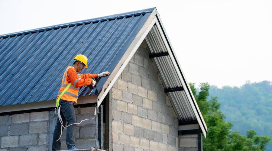 Expert Emergency Roof Repairs services in New Gloucester, ME